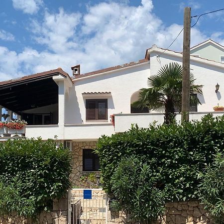 Villa Gromaca Omisalj Ngoại thất bức ảnh