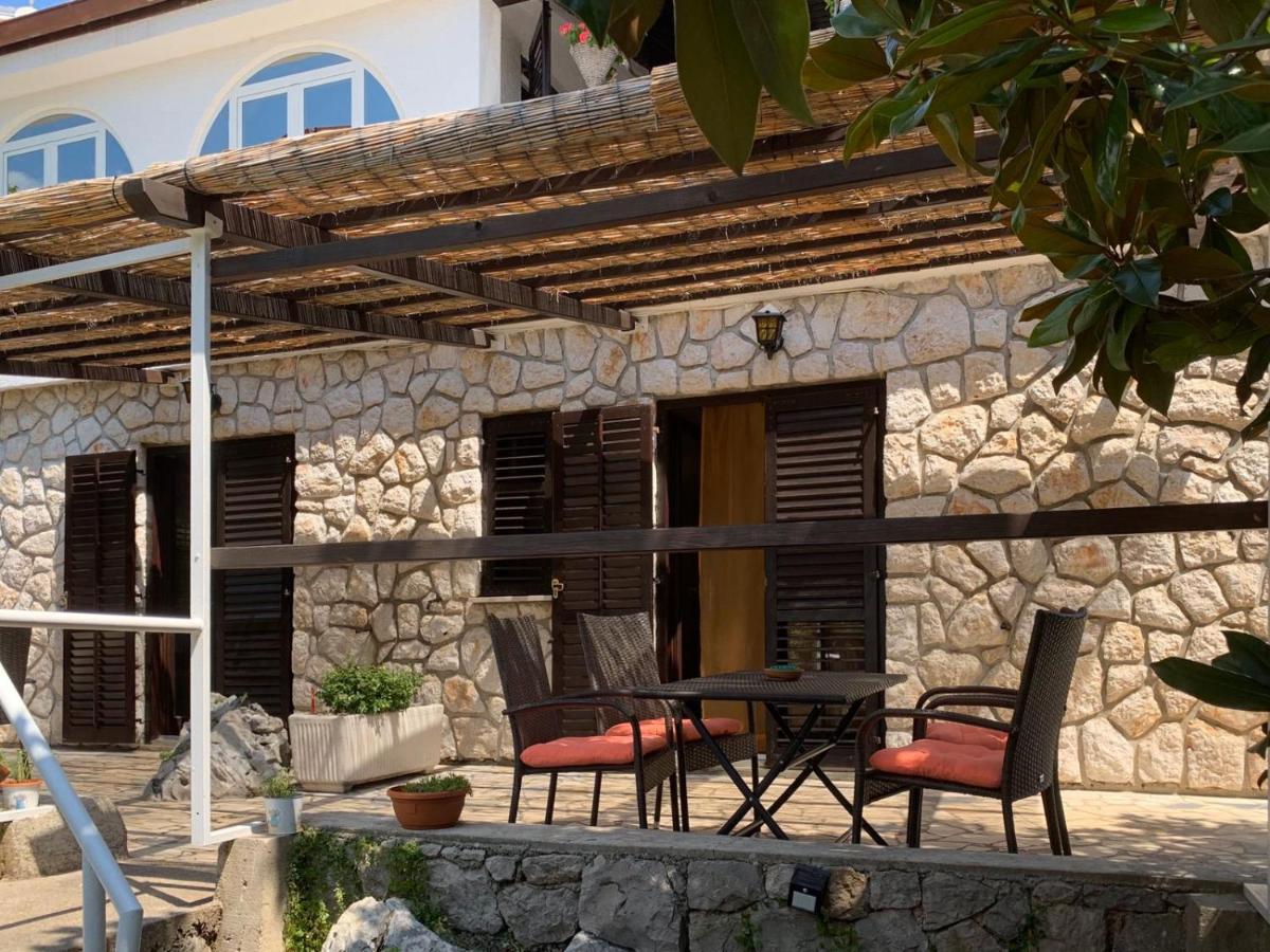 Villa Gromaca Omisalj Ngoại thất bức ảnh