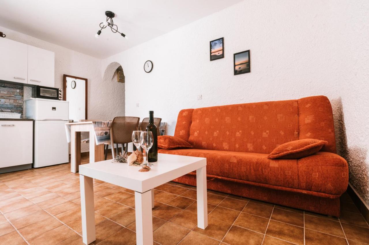 Villa Gromaca Omisalj Ngoại thất bức ảnh