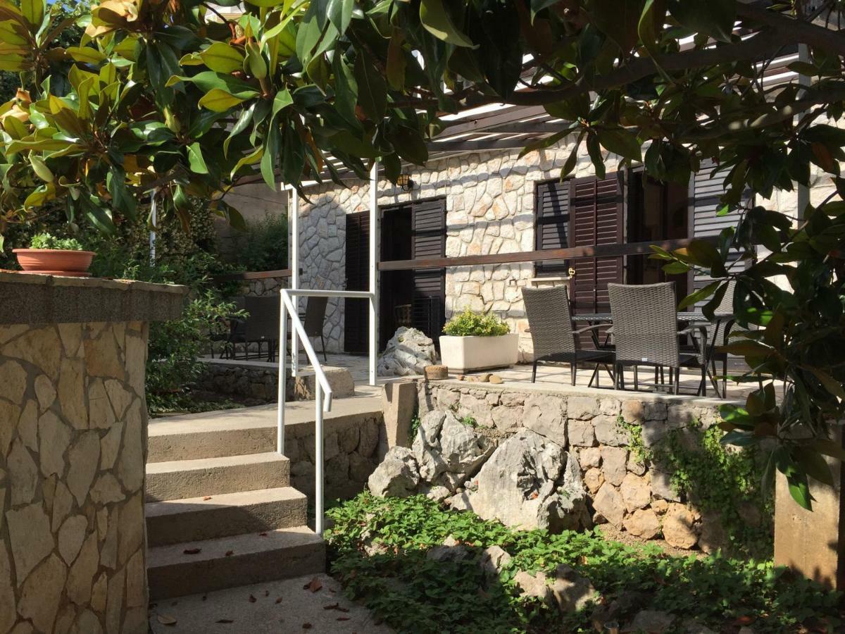 Villa Gromaca Omisalj Ngoại thất bức ảnh